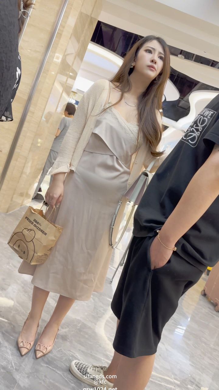 8182.jpg