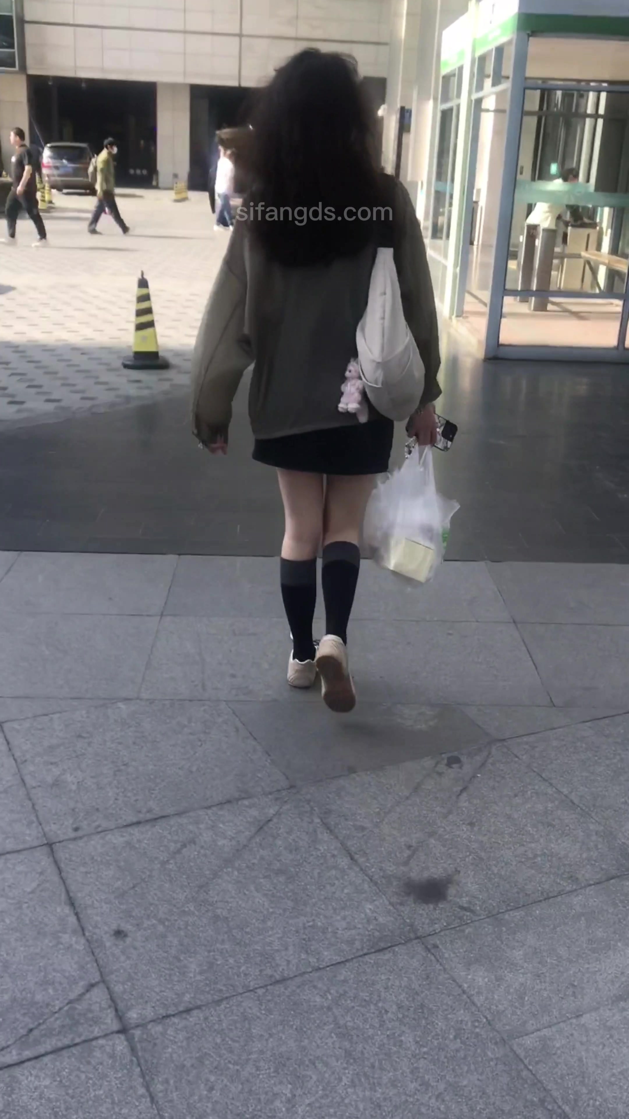 8a786cce-5a0c-11f0-8e88-fe129a44ac20.jpg