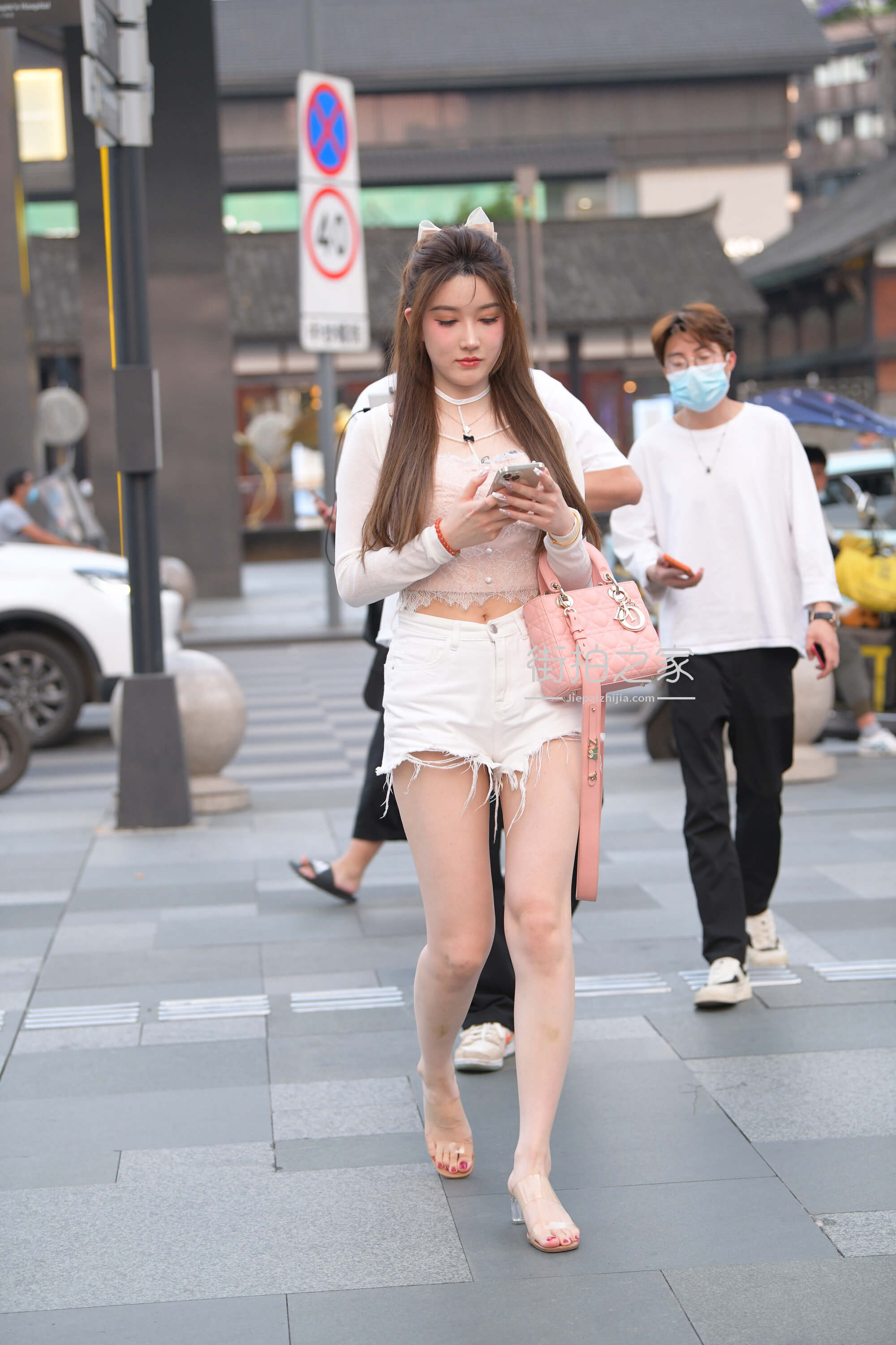 e4a7ccb9-9d45-4cb4-9698-d22a22f7fe55.jpeg